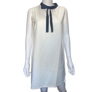 English Factory Sleeveless White Shift Dress With Navy Tie Collar Size Large